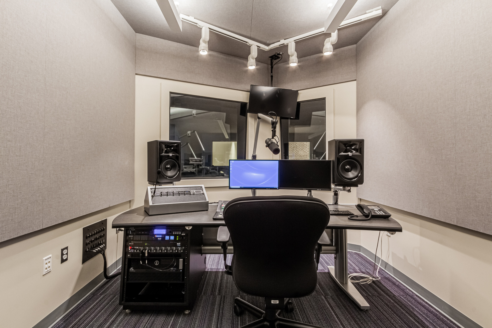 Audio / Visual Systems | Rosendin